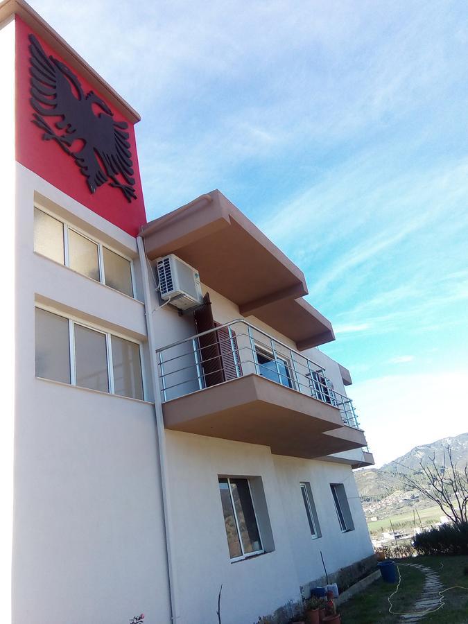 Përmet Eagle Houseヴィラ エクステリア 写真